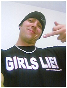 gangsta.jpg (18735 bytes)