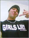 gangsta_small.jpg (3092 bytes)